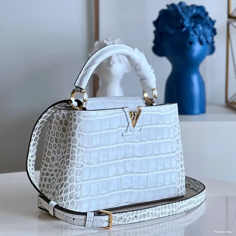Fashion Reps Bag 2210YA0129 LV 0519